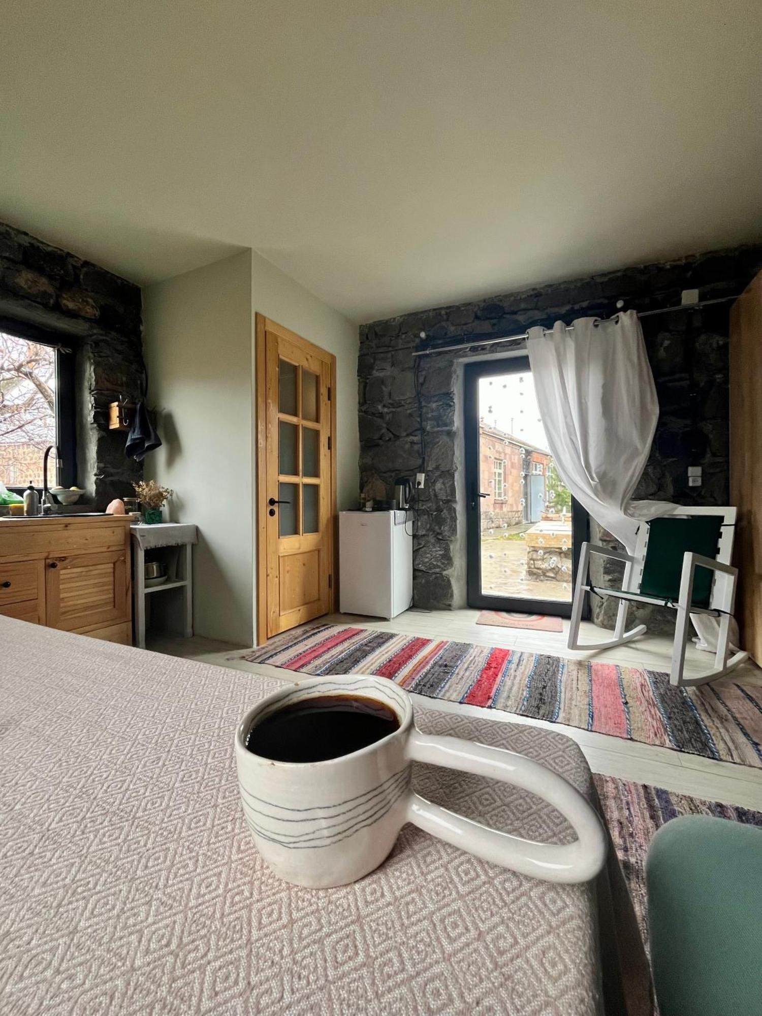 Zove Rural Cottage With Garden Views K'arashamb Extérieur photo