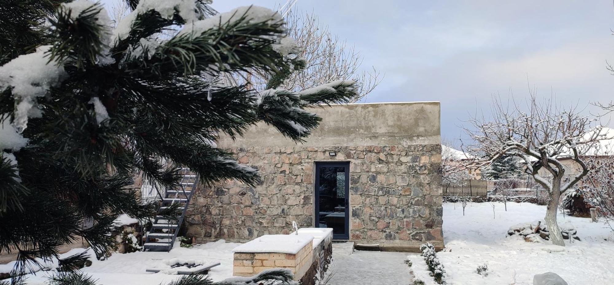 Zove Rural Cottage With Garden Views K'arashamb Extérieur photo